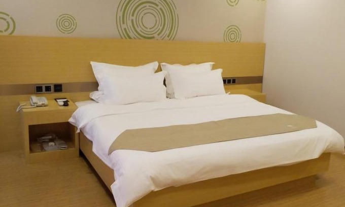 Qinghe Qu Hotel | GreenTree Inn HuaiAn Area for development Shenzhen East Road Express Hotel