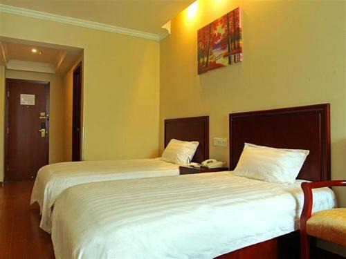 Kunshan Hotel | GreenTree Inn JiangSu KunShan Lujia Town Furong Road Express Hotel