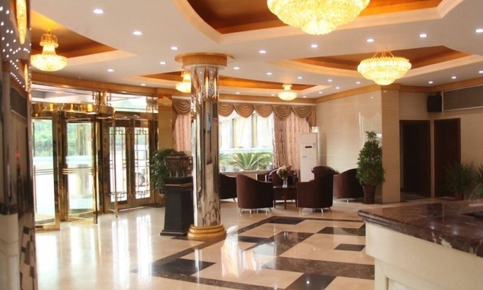 Kunshan Hotel | GreenTree Inn Suzhou Kunshan Bacheng Town Hubin North Road Business Hotel