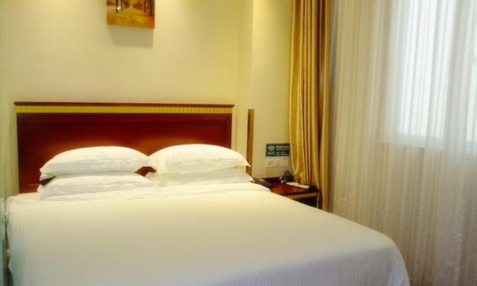 Yuecheng Hotel | GreenTree Inn Zhejiang Shaoxing Paojiang Industrial Park Tanggong Road Business Hotel