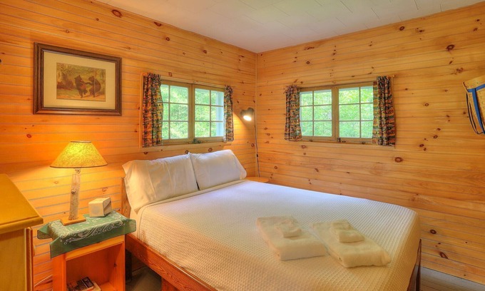 Rangeley House | Greenvale Cove 8 - Greenvale Cove cottage community on Rangeley Lake