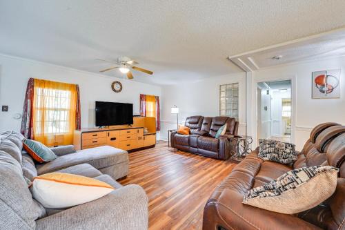 Greenville House | Greenville Home 2 Mi to Downtown!