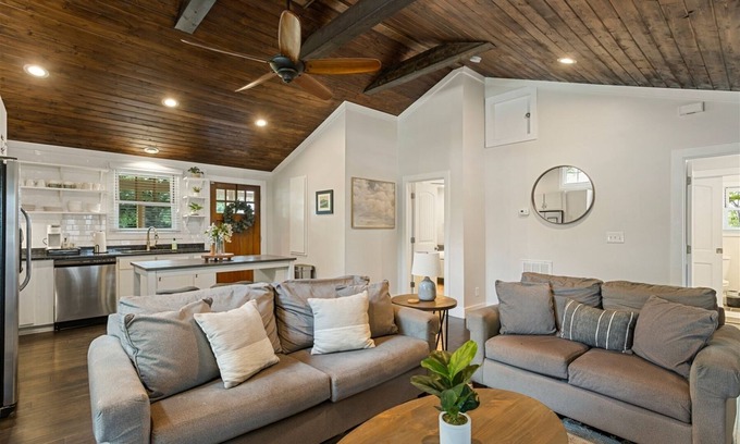 Highland Park House | Greenwood Cottage | Hot Tub + Close to Downtown | 2 Bed, 2 Bath