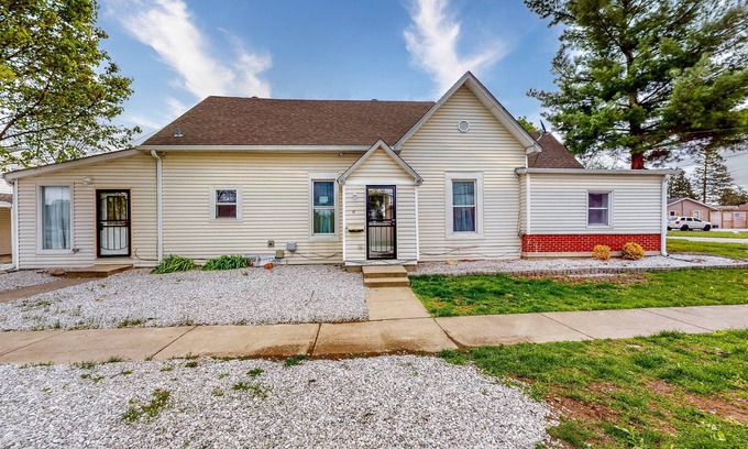 Greenwood House | Greenwood Getaway - Home w/ Apartment - Renovated