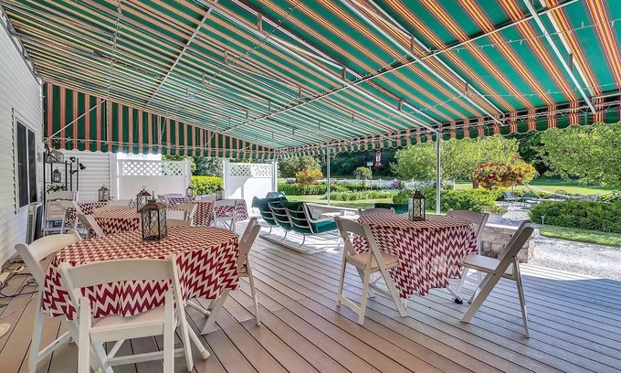 Harrison Bed & Breakfast | Greenwood Manor Inn