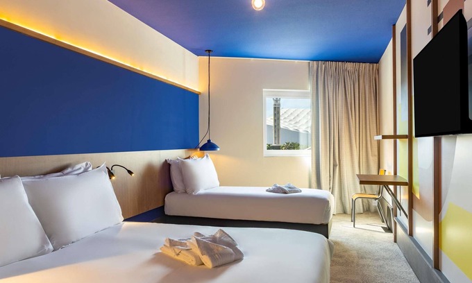 Le Rouet Hotel | greet hotel Marseille Parc Chanot Velodrome