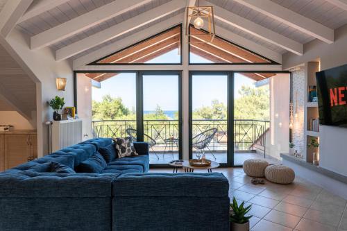 Agia Anna Beach Apartment | Gregory’s Loft