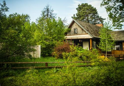 Ulanow House | Grenlanda