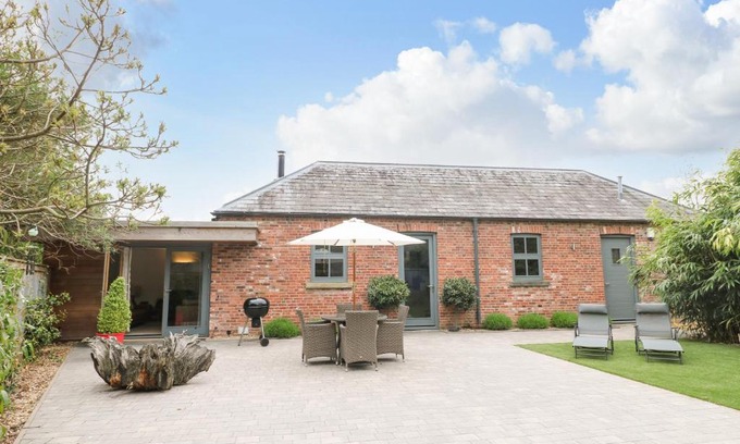 Calwich House | Grey Roofs