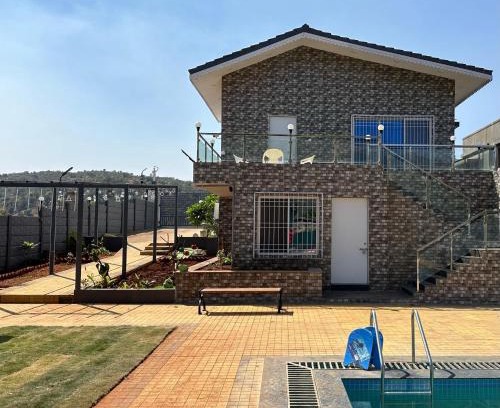 Kadadhe Villa | Grey Villa Lonavala