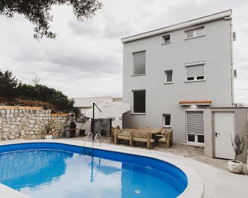 Stara Novalja Apartment | Grey Villas Apartments