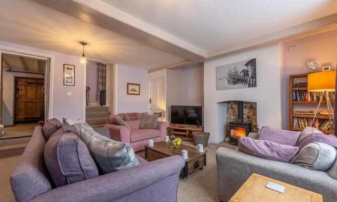 Sculthorpe House | Greyhound Cottage