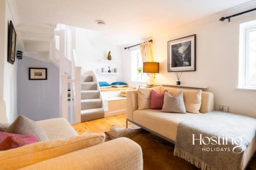 Henley House | Greys View Cottage