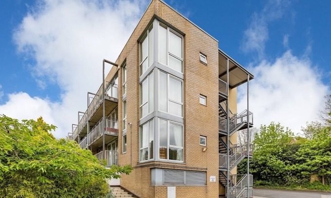 Dublin Apartment | Griffith Hall, Drumcondra, Dublin