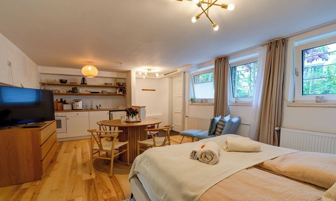 Bad Wilhelmshoehe Apartment | Grimmwelt - Apartment at the Bergpark