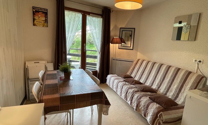 Laveissiere Apartment | GRIOU N°30 6P