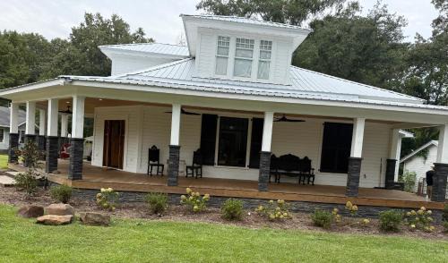 Louisville Bed & Breakfast | Grits and Grace Inn
