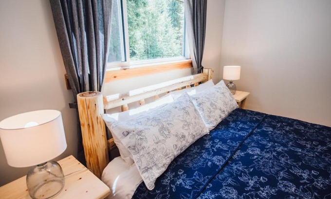 Clearwater Bed & Breakfast | Grizzly Paw B&B