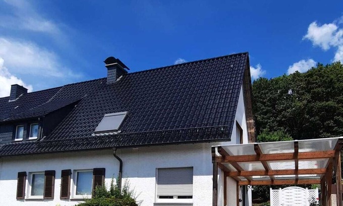 Luedenscheid House | Großes Ferienhaus am Waldrand bei Lüdenscheid im Sauerland. Haustierfreundlich!