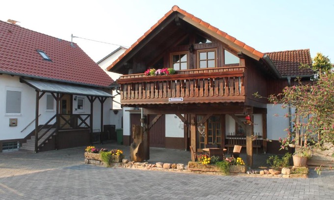 Effolderbach House | großes & gemütliches Ferienhaus 100qm - 2 Balkone, große Terrasse, W-LAN und Parkplatz