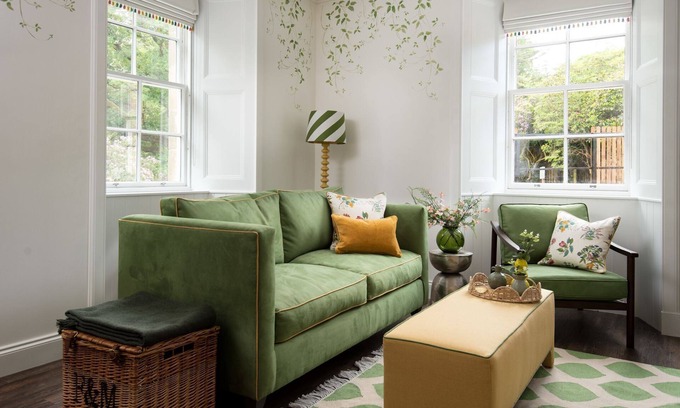 Peebles Cottage | Grooms Cottage, Kailzie - sleeping 2 guests in 1 bedroom
