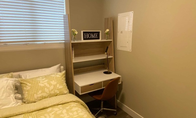 Saskatoon House | Grotto in the Meadows -Brand New and Cozy Basement