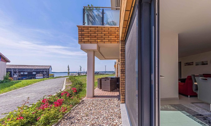 Muritz Apartment | Ground floor 5-star vacation apartment Leonie with large terrace