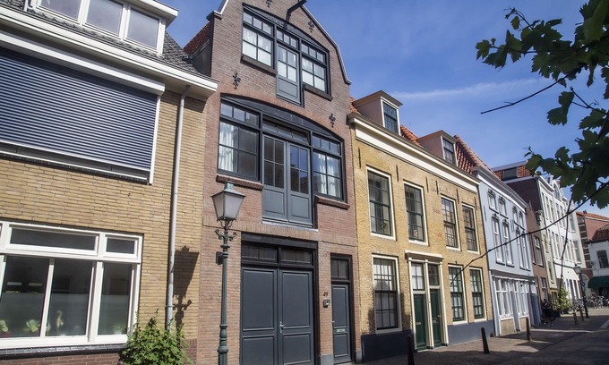 Vlissingen House | Ground floor apartment. Near marina, promenade and beach