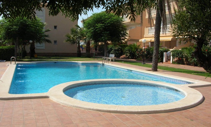 Platja de Piles Apartment | Ground floor apartment 50 metres from the beach