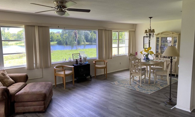 Lochmoor Waterway Estates Condo | Ground floor overlooking private lake
