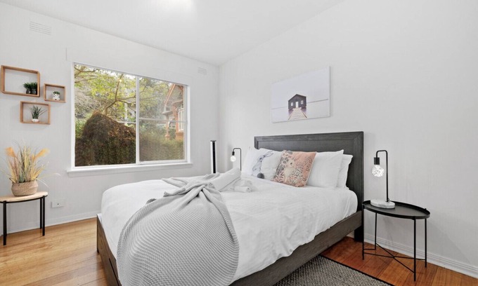 South Yarra Apartment | Ground floor one bedroom apartment in South Yarra