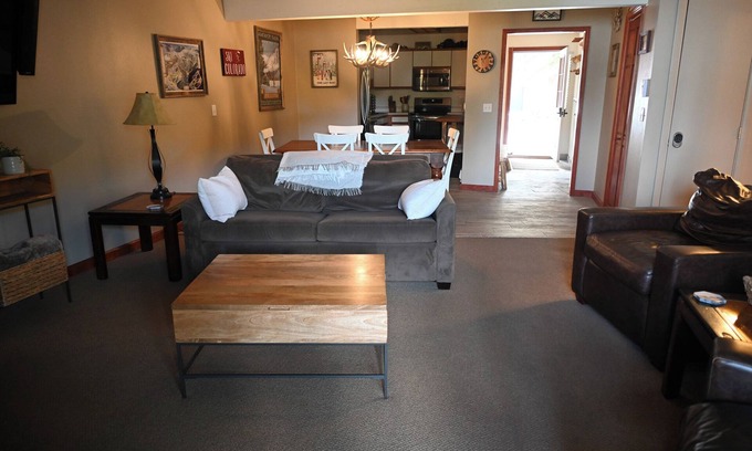 Mountain House Condo | Ground floor unit with less than 5 minutes walk to the lifts - great location!