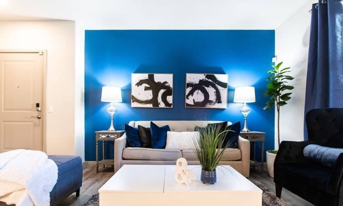 Camarillo Apartment | Ground Flr*King*SmartTV*WIFI*Airport*Beach