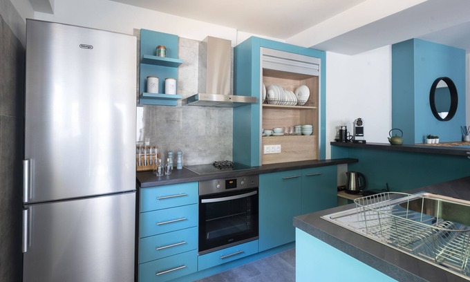 Kalamata House | GroundFloor Apartment w/Smallyard in the ❤ of Kalamata