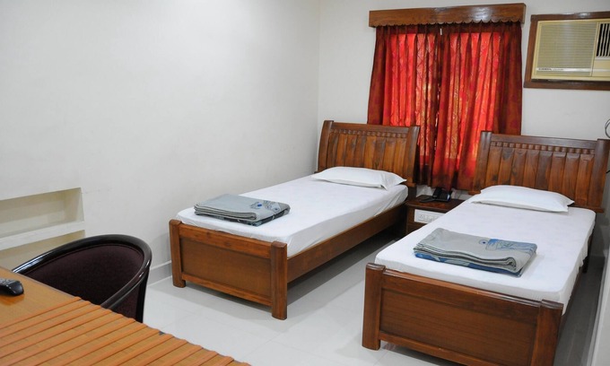 T Nagar Apartment | Group acco at T. Nagar, in the heart of the city.