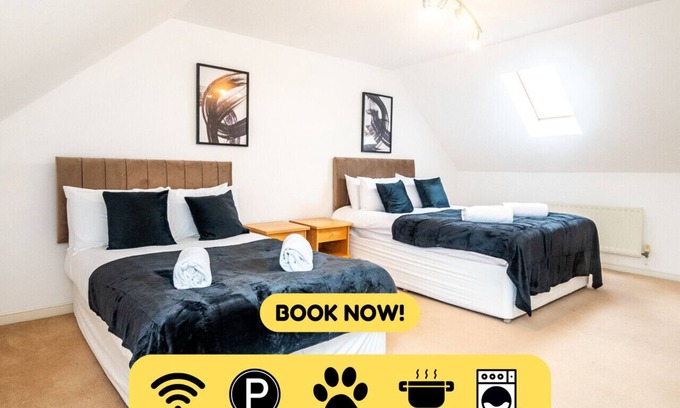 Ipswich House | Group Retreat: Perfect Home with FREE Parking