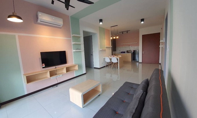 Kampung Bagan Dalam Condo | ❤️ Group Traveller | PG Sentral | Colorful #8pax ❤️