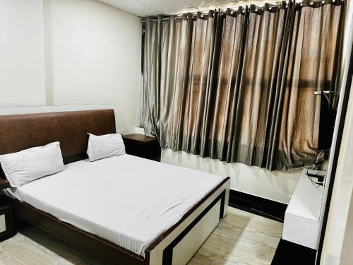 Bathinda Hotel | Grover International hotel