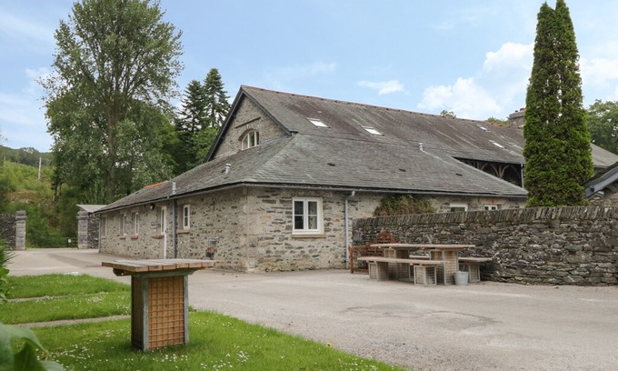 Graythwaite Cabin | Grubbings, HAWKSHEAD