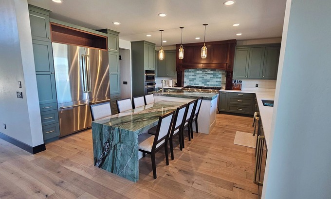 Georgetown House | GTL Lodge and Retreat - Modern Luxury Meets Montana for Your Perfect Getaway