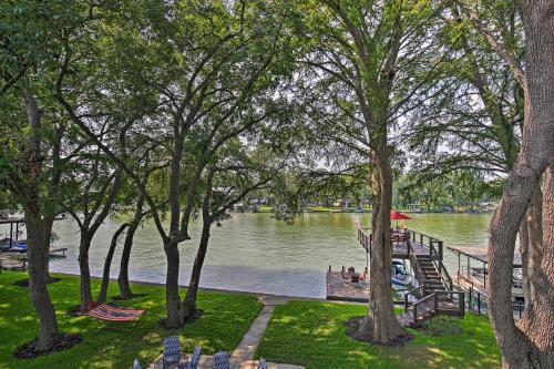 Seguin House | Guadalupe River Retreat with Private Yard