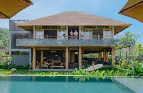 Kuta Villa | Gudea Living Villa Surfer Dream Retreat Areguling Beach