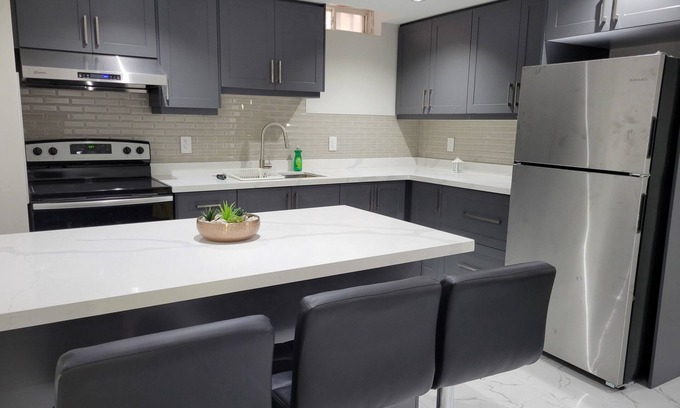 Dean Park House | Guest Basement in Scarborough