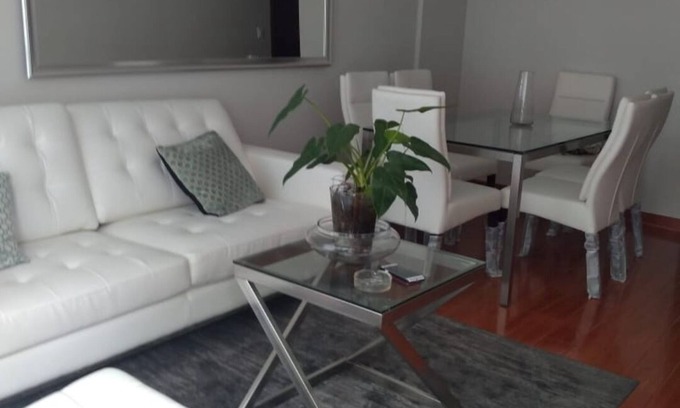 Surquillo House | Guest House - Elevator Directly to the Apt