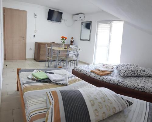 Star Dojran House | Guest Home Elena