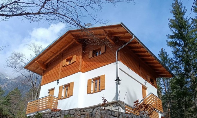 Tuenno Ski Chalet | Guest House Tresenga