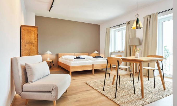 Bad Toelz House | Guest House 'Alte Seifensiederei - Thay' with Shared Terrace, Shared Garden and Wi-Fi