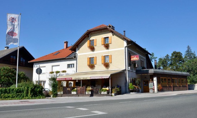 Kranj House | Guest House Arvaj