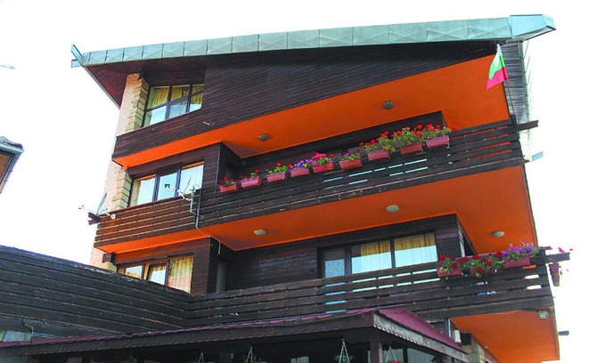 Gabrovo House | Guest House Daskalov