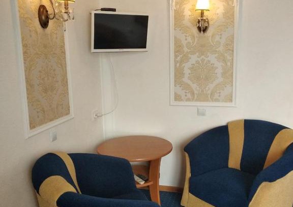 Polessk House | Guest House Delta